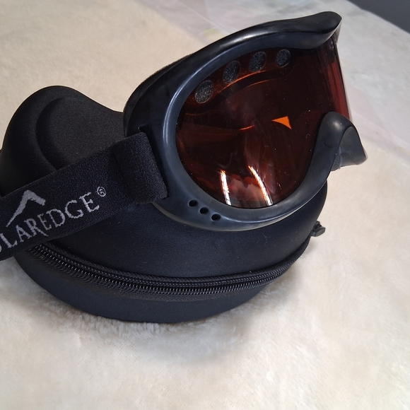 Black and Orange Stylish Glasses for Modern Look - Picture 2 of 5